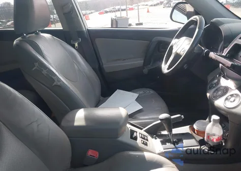 2011 Toyota Rav4 Limited V6 z USA, uszkodzony, nr VIN 2T3YK4DVXBW013086